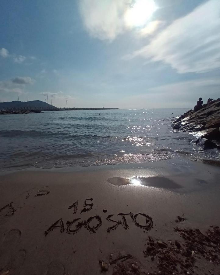 Appartamento Incantevole A 100Metri Dal Mare E Accanto Alla Pista Ciclabile Imperia Zewnętrze zdjęcie